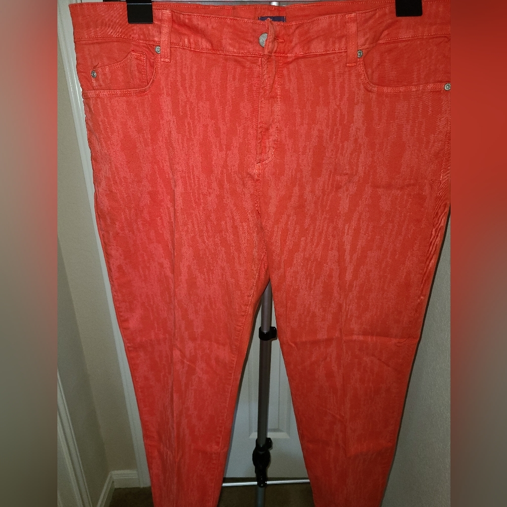 Ankle Jeans